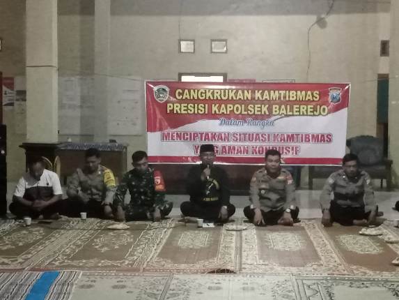 Cangkruk Bareng Kapolsek Balerejo